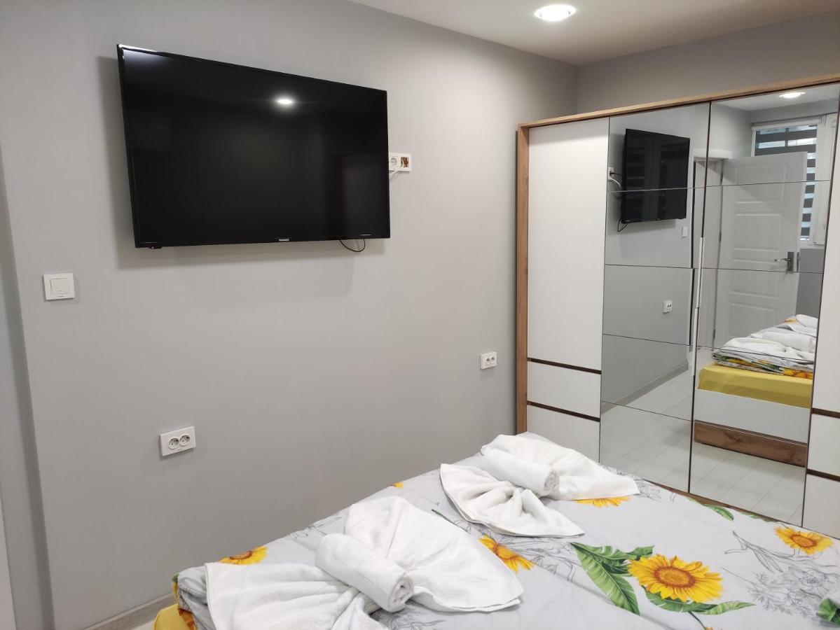 Uptown Funk Apartment Ruse Exterior photo
